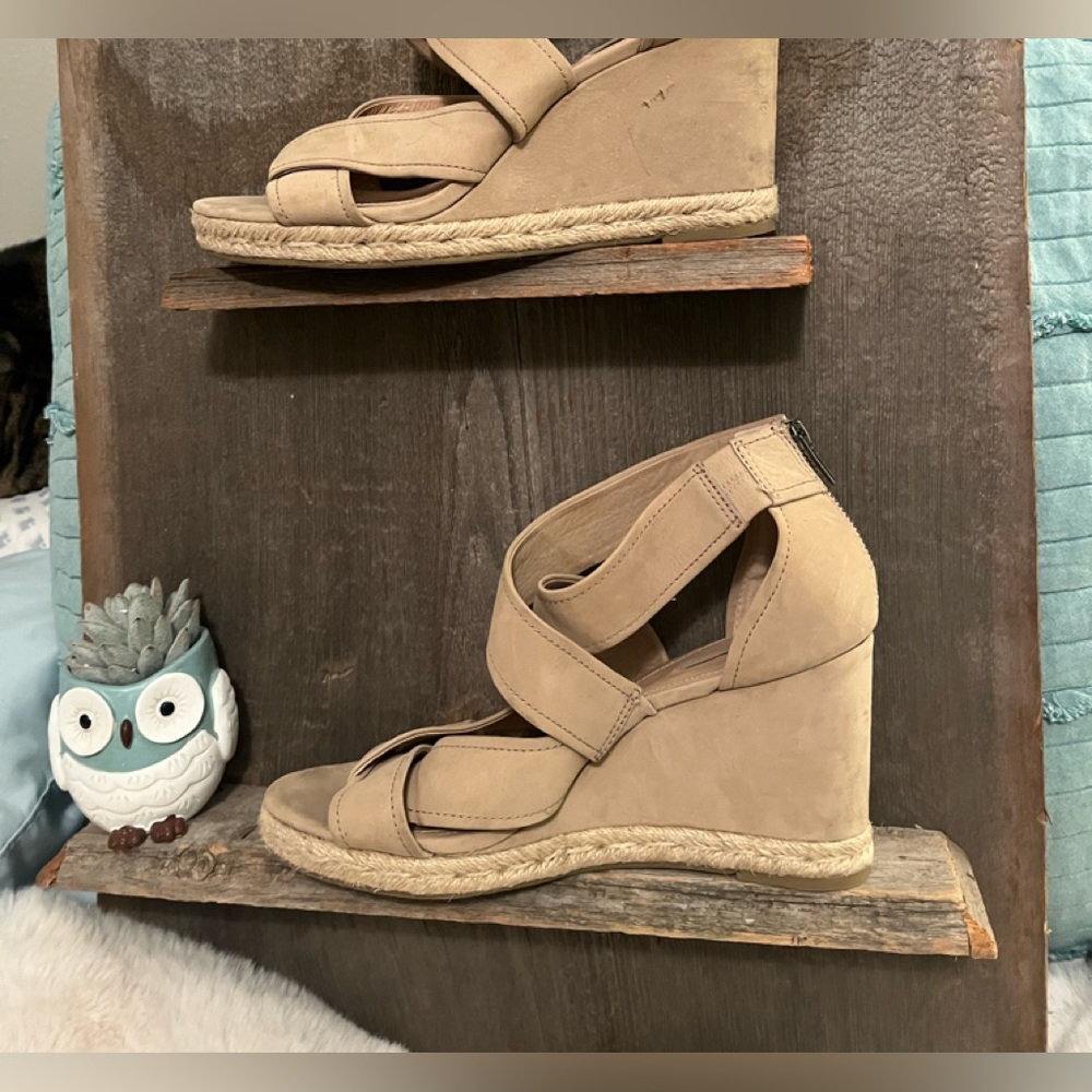 Frye Sandals